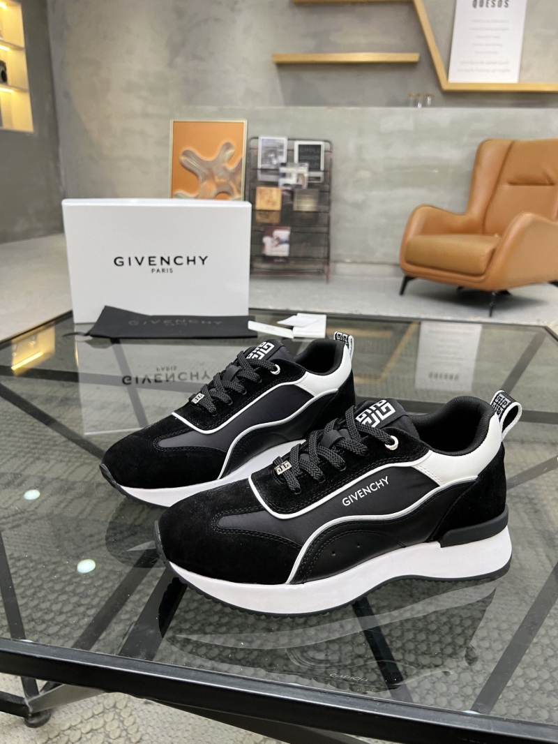 Givenchy Sneakers